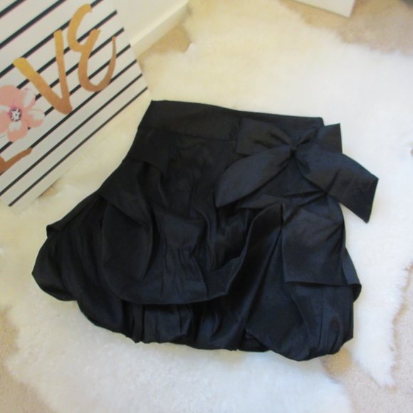 Rampage Ruffled Skirt with Bow - Picture 4 of 10